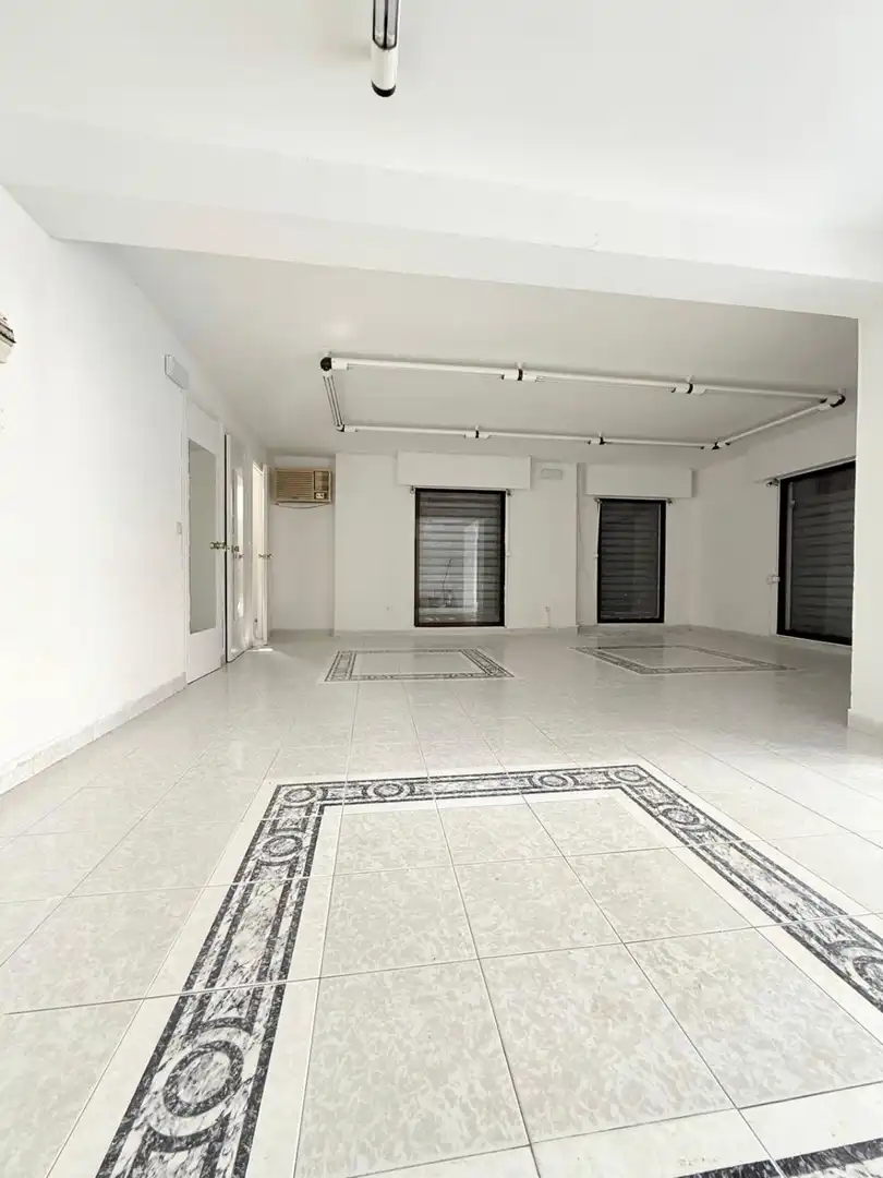 Local comercial de lloguer a Santiago - Coronación, imagen 8