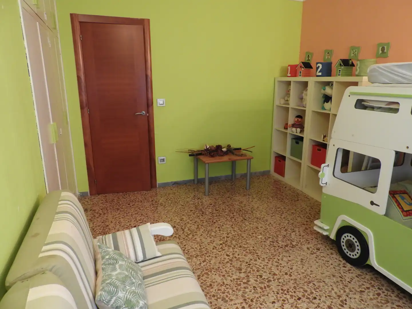 Wohnzimmer von Haus oder Chalet zum Verkauf in Castellar del Vallès mit Klimaanlage, Heizung und Privatgarten