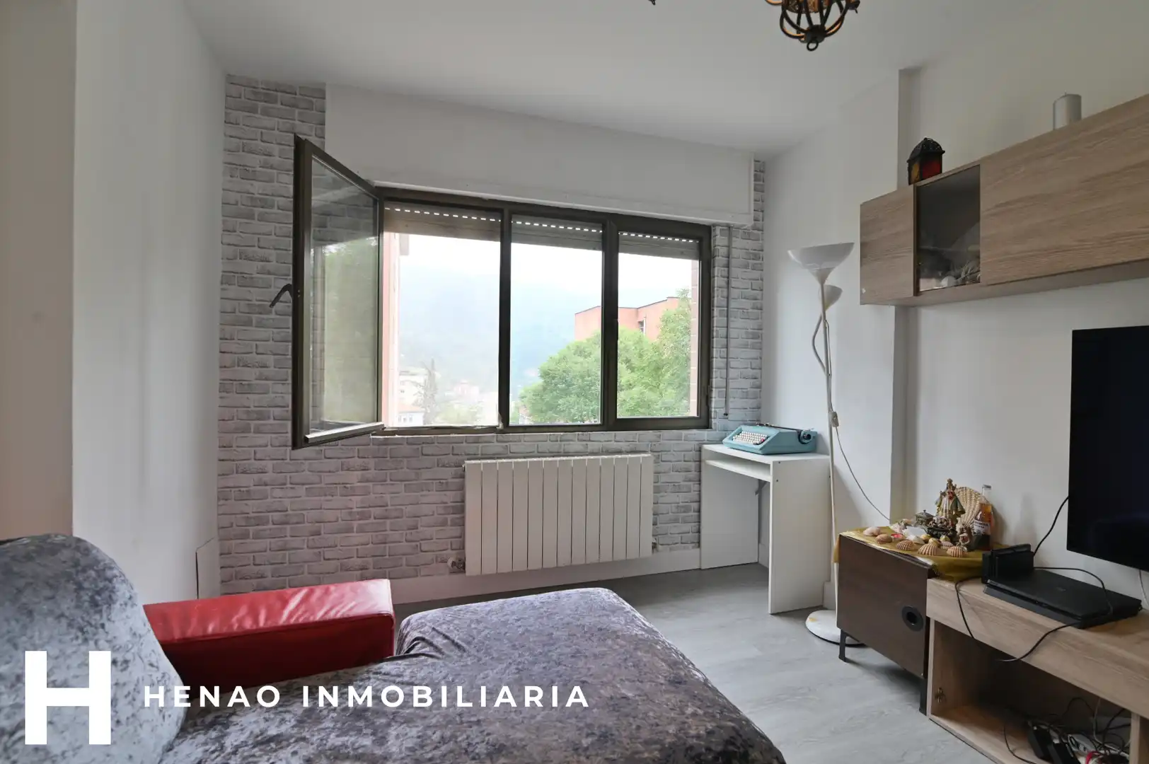 Habitación de Piso en venta en Valle de Trápaga-Trapagaran con Calefacción, Amueblado y Balcón