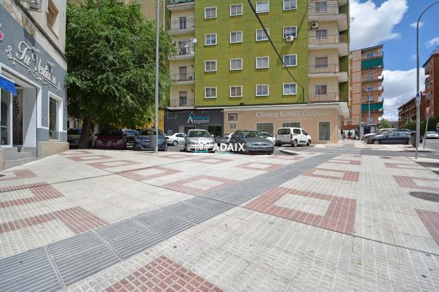 Local comercial en Alquiler en C. Sánchez Manzano en Centro