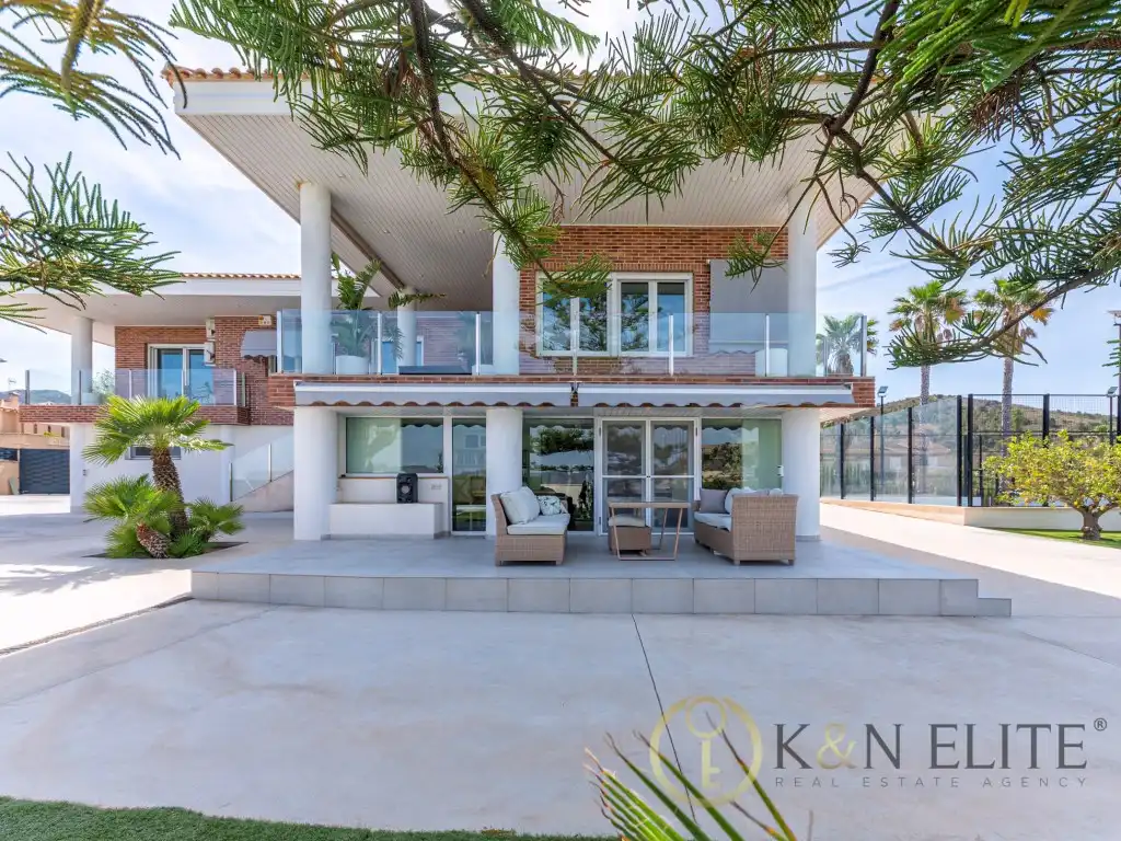 Vista exterior de Casa o chalet en venta en Petrer con Aire acondicionado, Jardín privado y Piscina