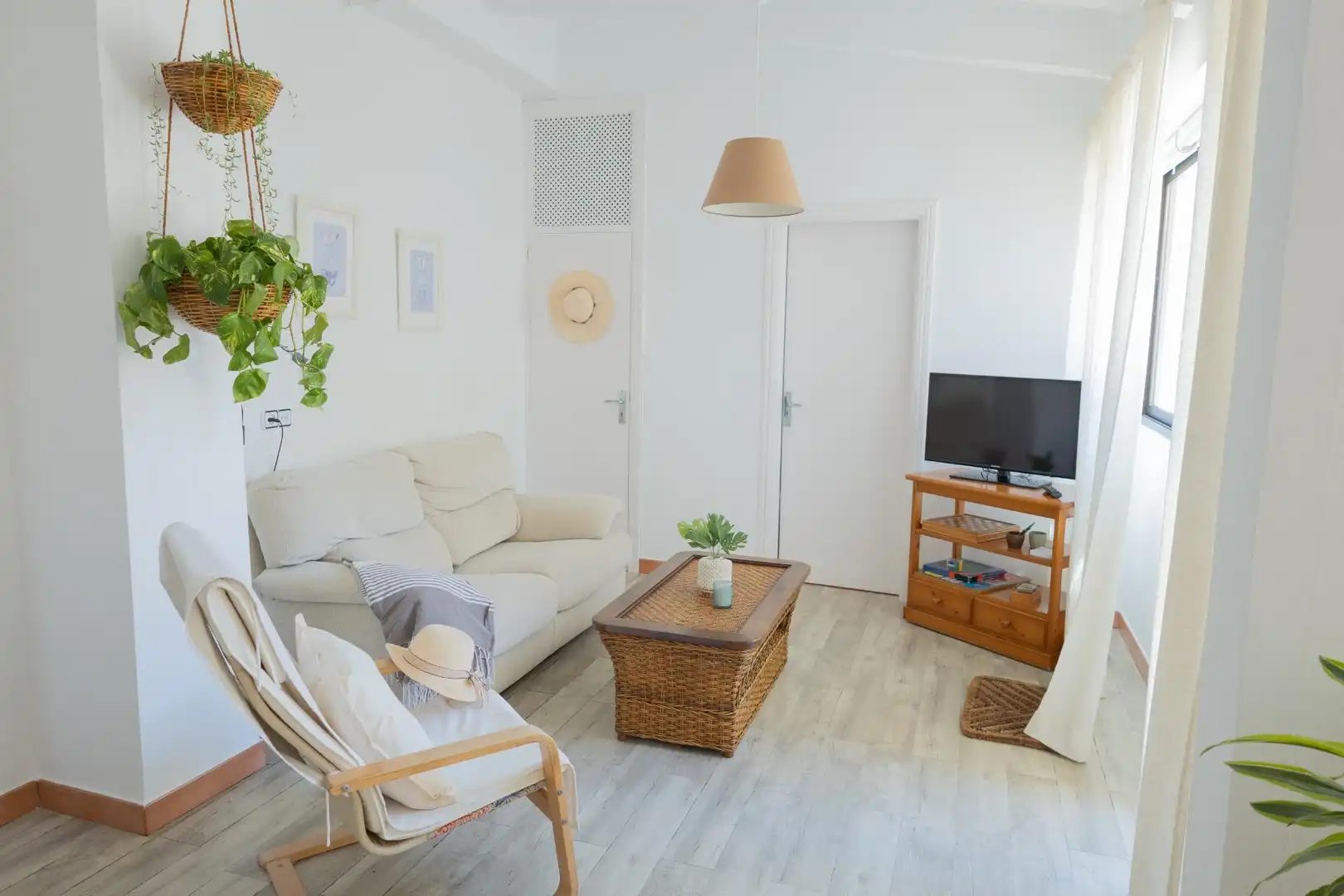 Sala de estar de Casa o chalet en venta en Ses Salines con Aire acondicionado, Calefacción y Jardín privado