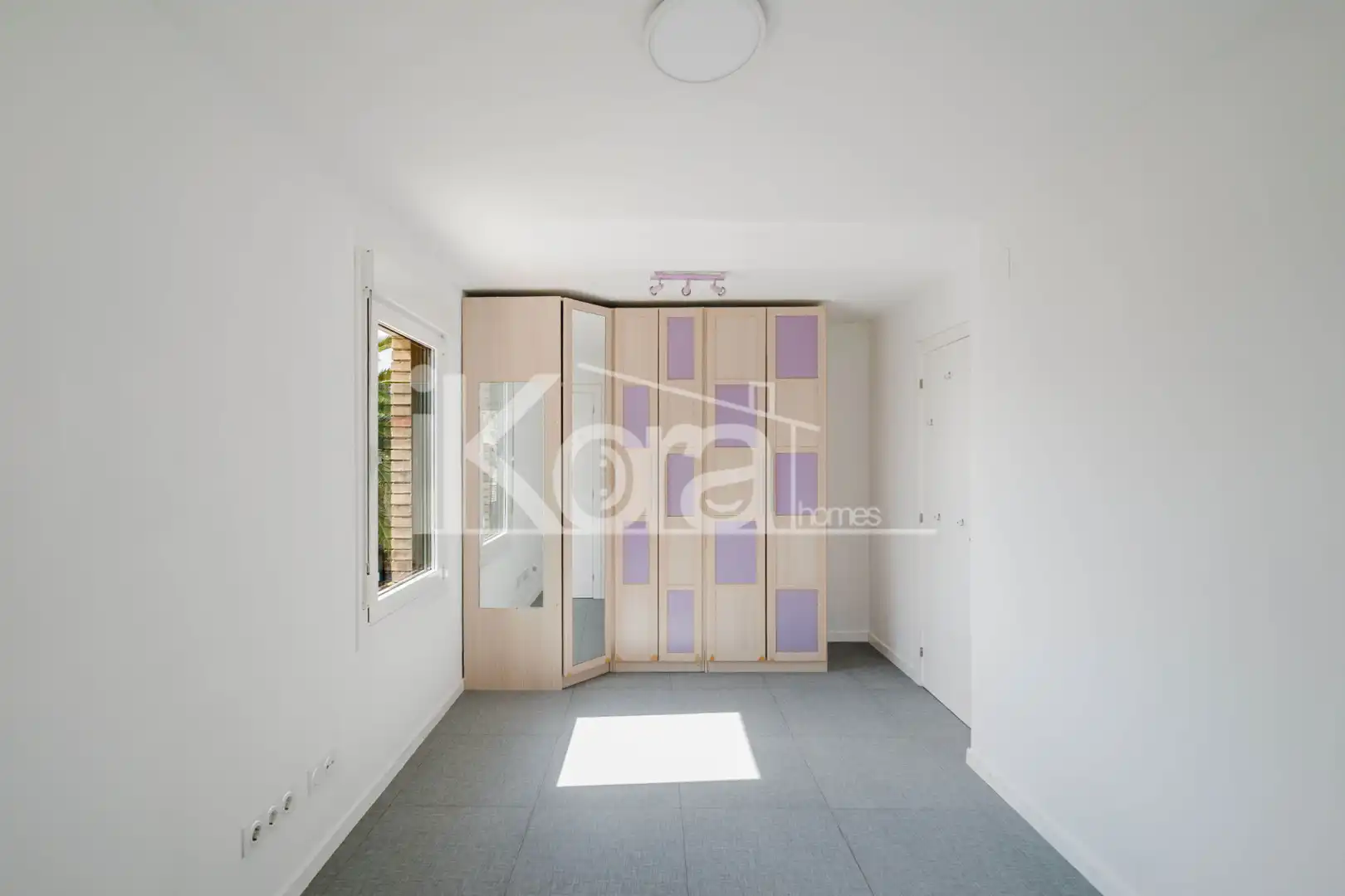 Dormitori de Dúplex en venda en Donostia - San Sebastián  amb Forn, Rentadora i Microones
