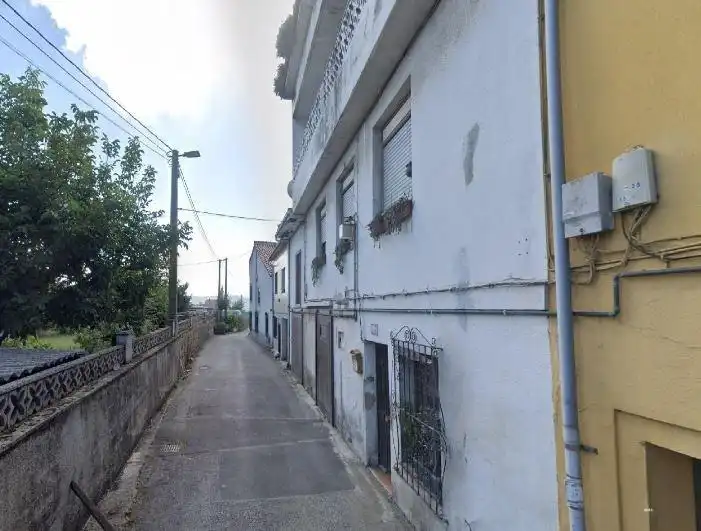 Vista exterior de Casa adosada en venda en Santander