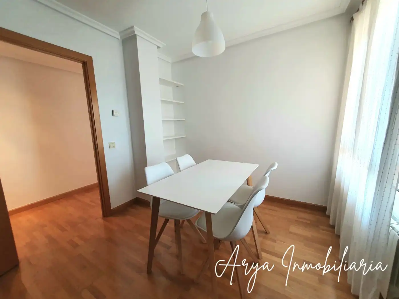 Comedor de Piso de alquiler en Torrejón de Ardoz con Calefacción, Amueblado y Piscina comunitaria