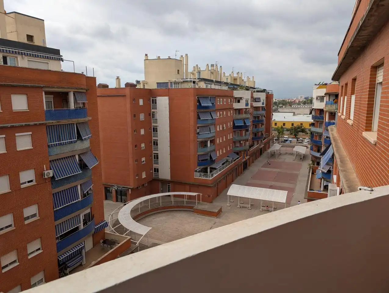 Vista exterior de Piso en venta en Alaquàs con Trastero