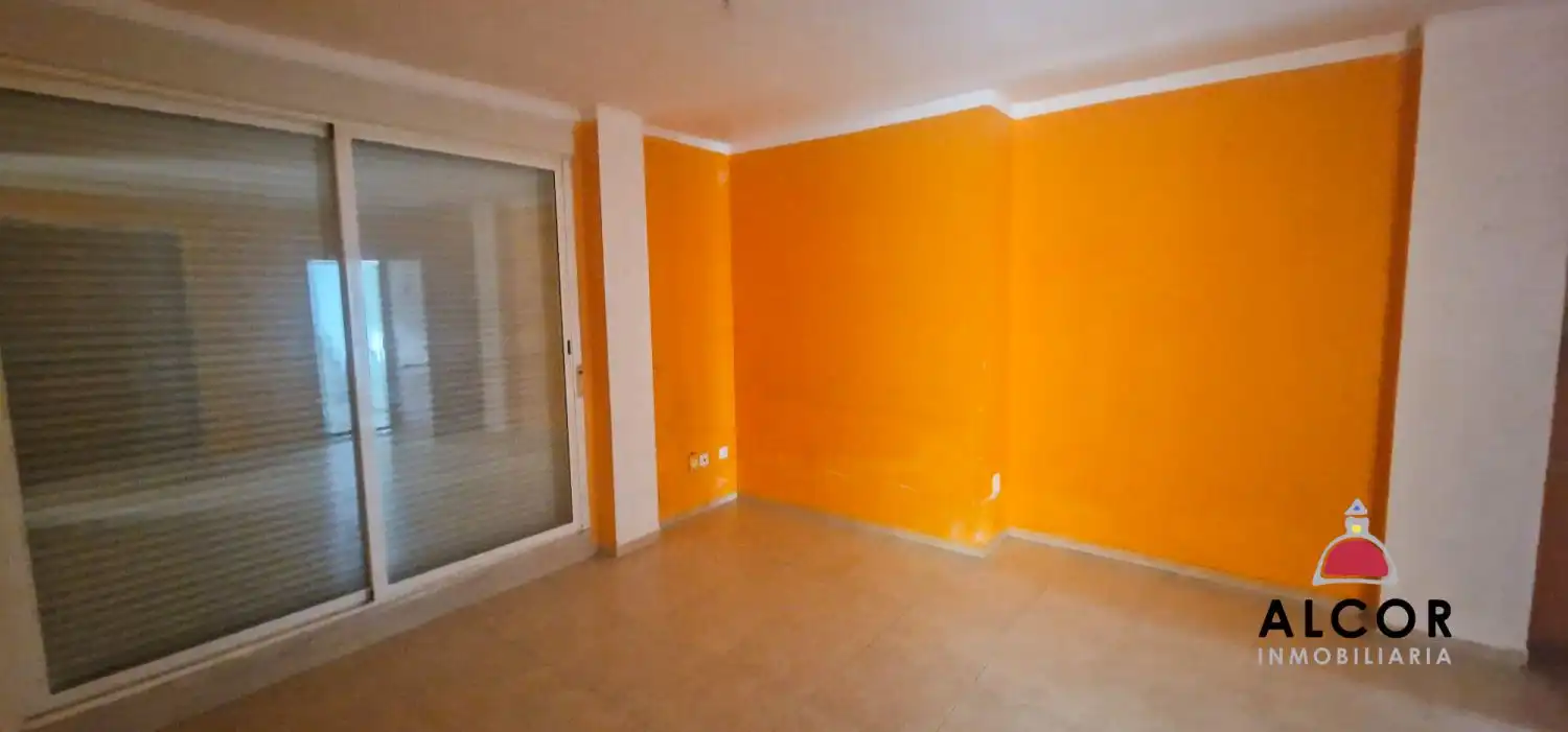 Piso en venta en Benicarló con Terraza y Balcón