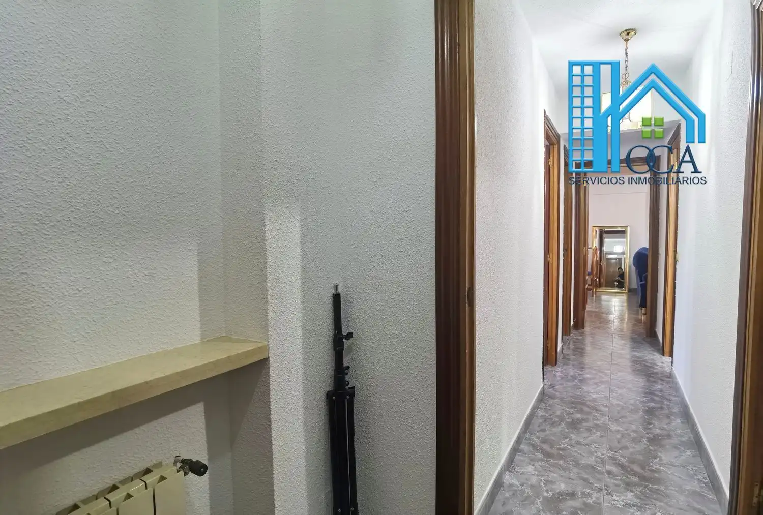Flat for sale in Calle de los Arrayanes, Aluche