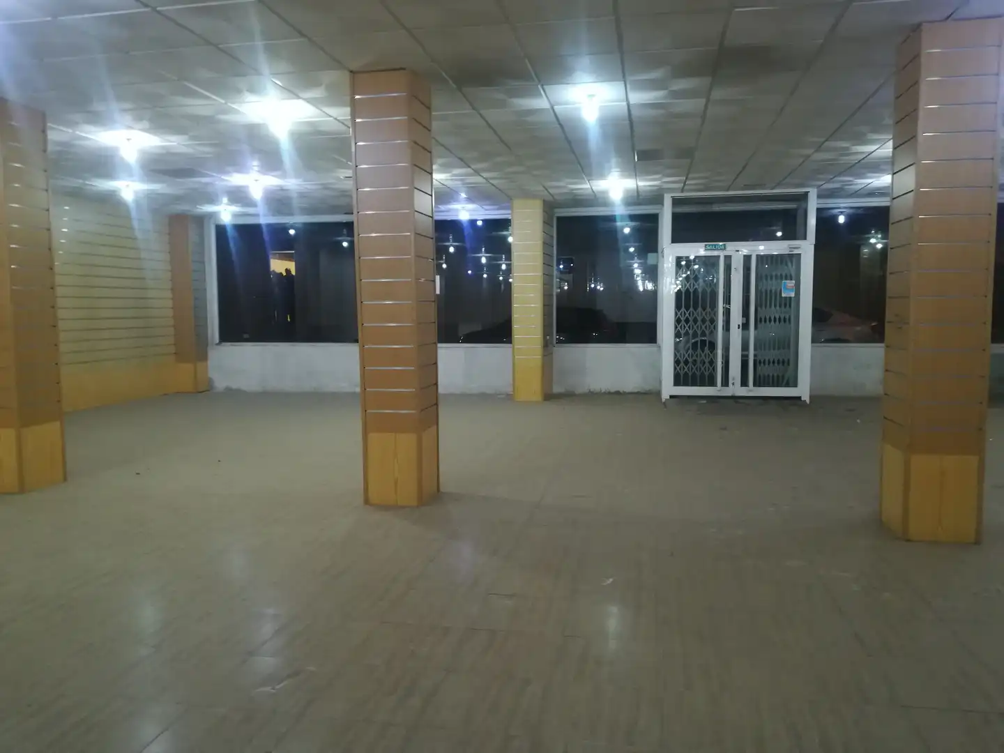 Local commercial à louer à Pedanías Oeste, imagen 11
