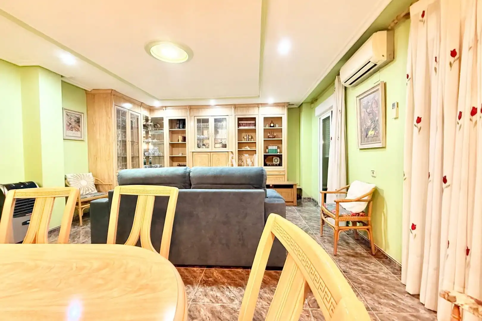 Wohnzimmer von Wohnung zur Miete in Elche ciudad