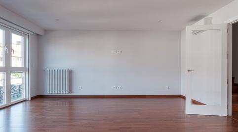 Foto 3 de Casa adosada en venda a Rúa Rampa de Sas, Couto, Ourense