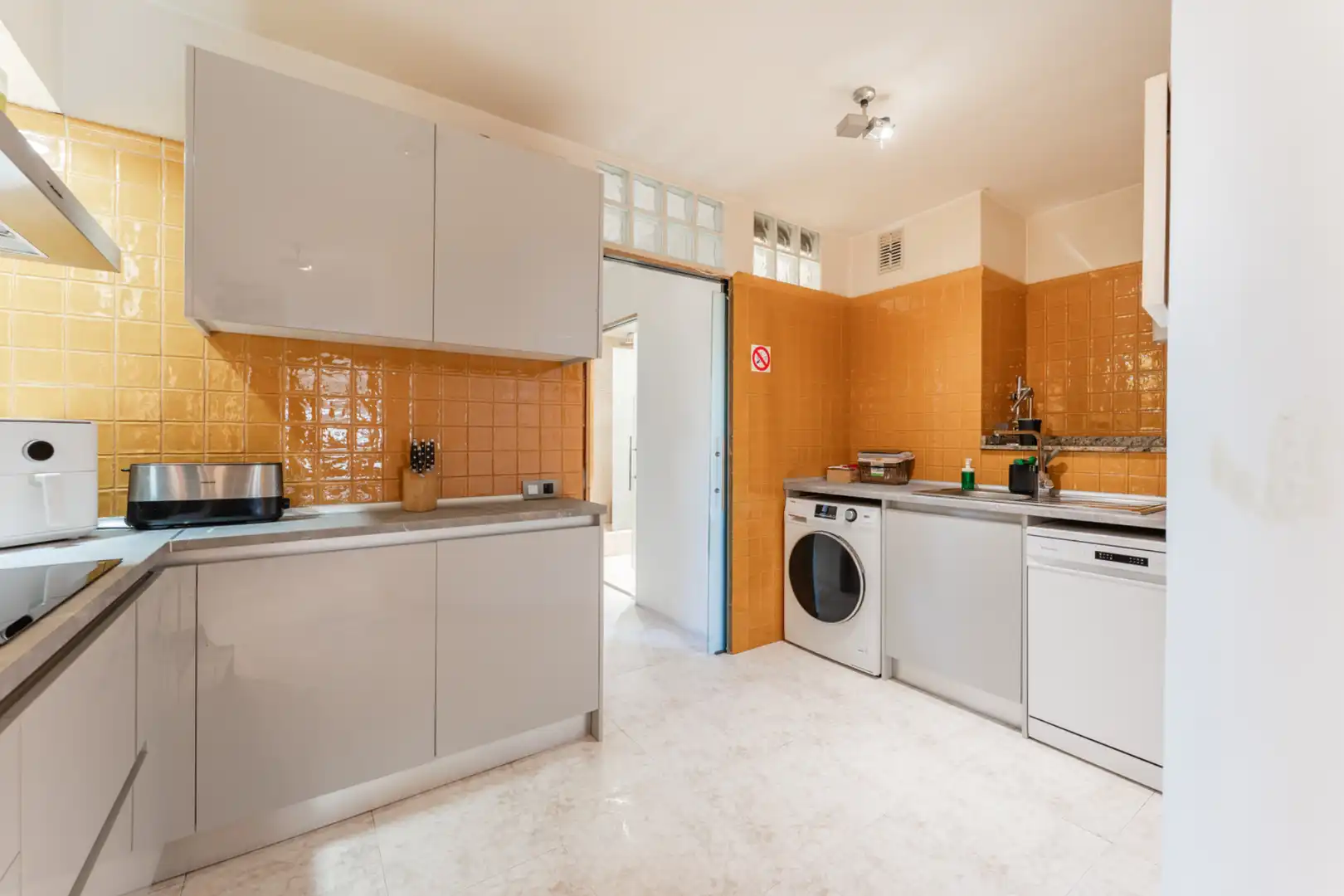 Cocina de Dúplex en venta en Mollet del Vallès con Aire acondicionado y Calefacción