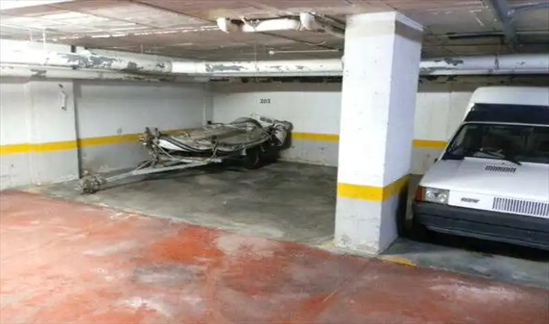 Aparcament amb ascensor de lloguer a Este - Alcosa- Torreblanca, imagen 4