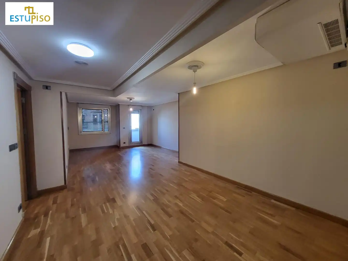 Flat for rent in León Capital   with Balcony