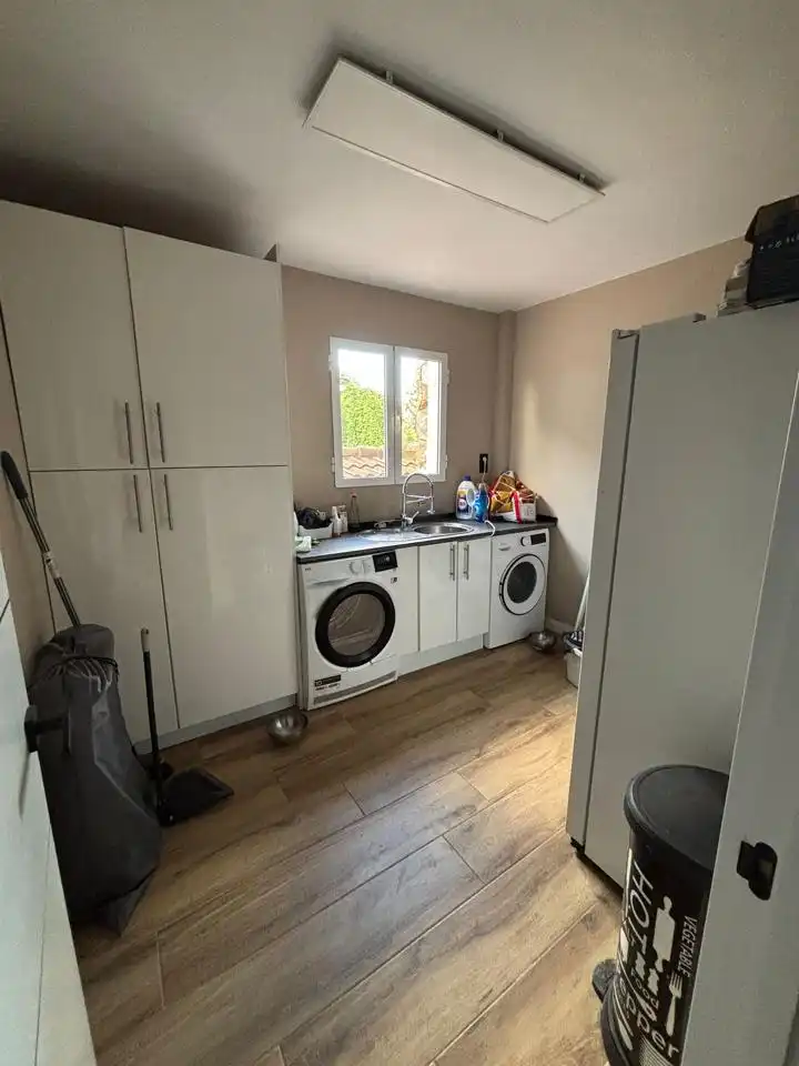 Cocina de Casa o chalet en venta en Zaragoza con Aire acondicionado, Calefacción y Jardín privado
