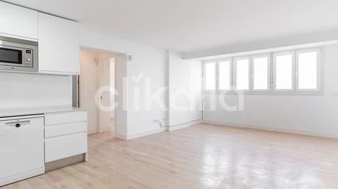 Photo 3 of Flat to rent in Parque Ayala - Jardín de la Abadía - Huelín, Málaga