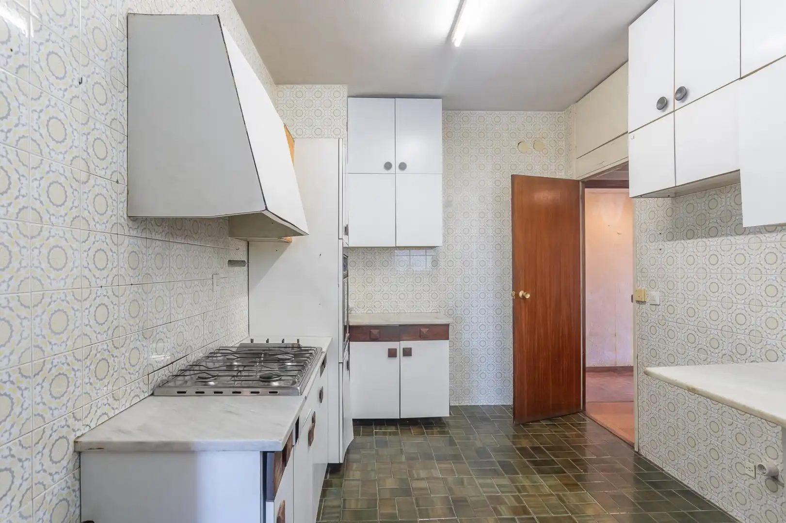 Cocina de Piso en venta en Barcelona con Calefacción, Parquet y Terraza