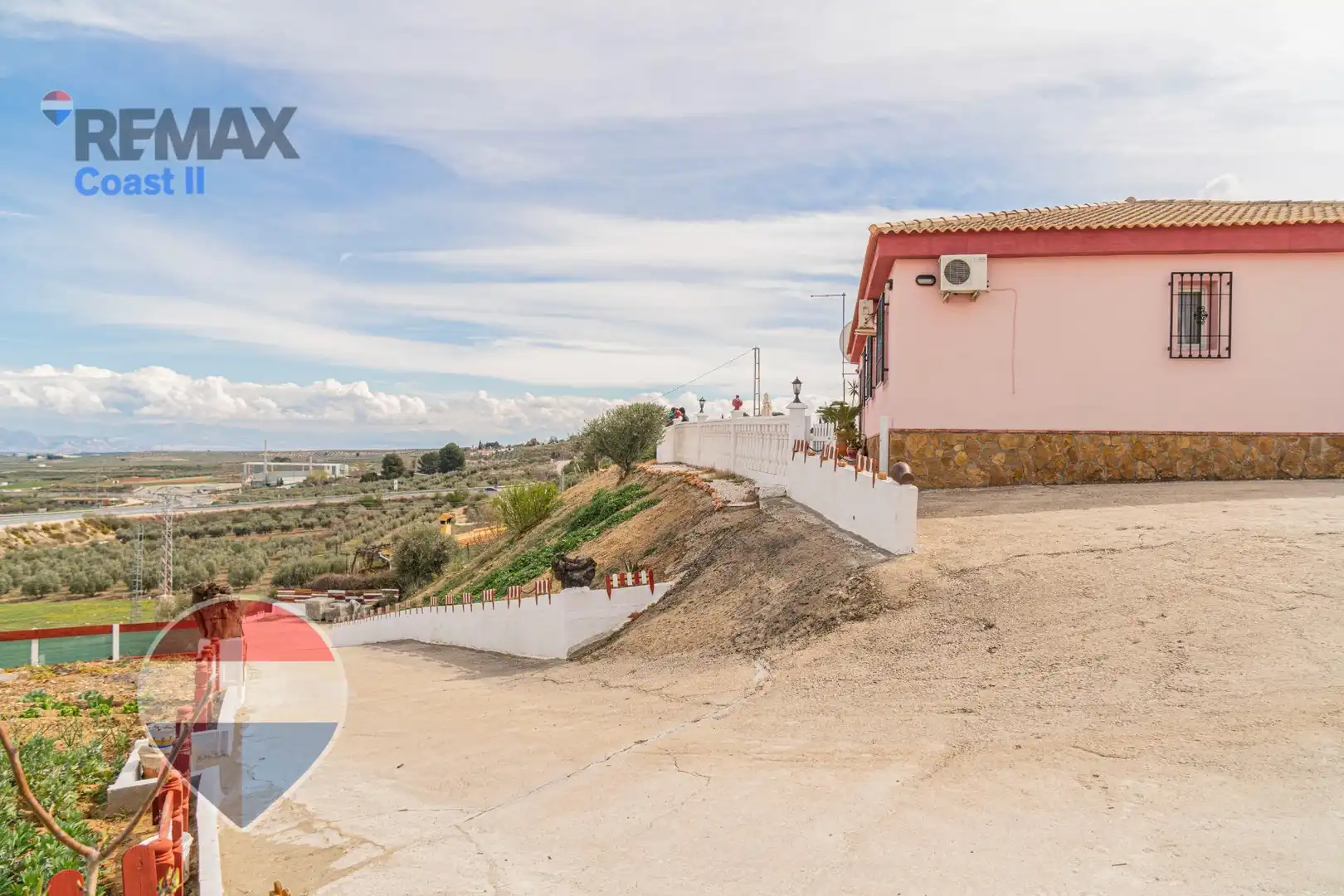 Vista exterior de Casa o chalet en venta en Moraleda de Zafayona con Aire acondicionado, Calefacción y Jardín privado
