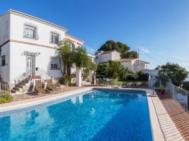 Villa mit Pool zum Verkauf in Centro ciudad