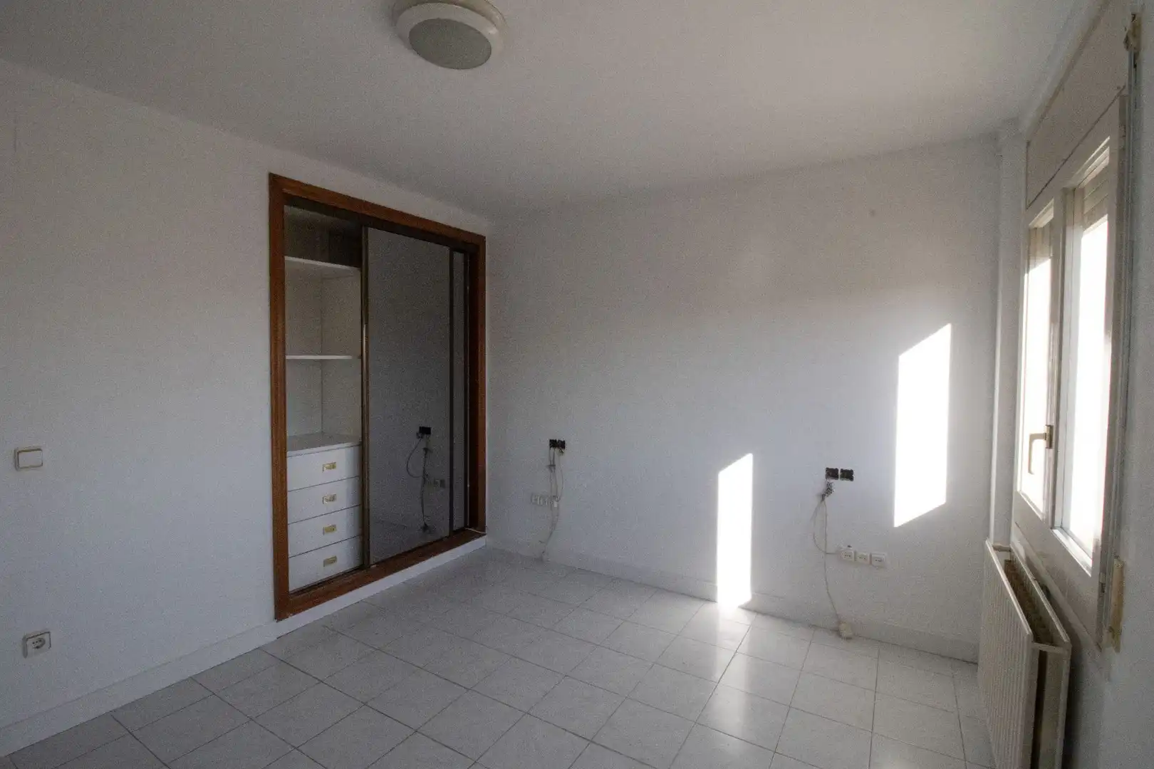 Flat for sale in Salvador Dalí, Eixample - Horta Capallera