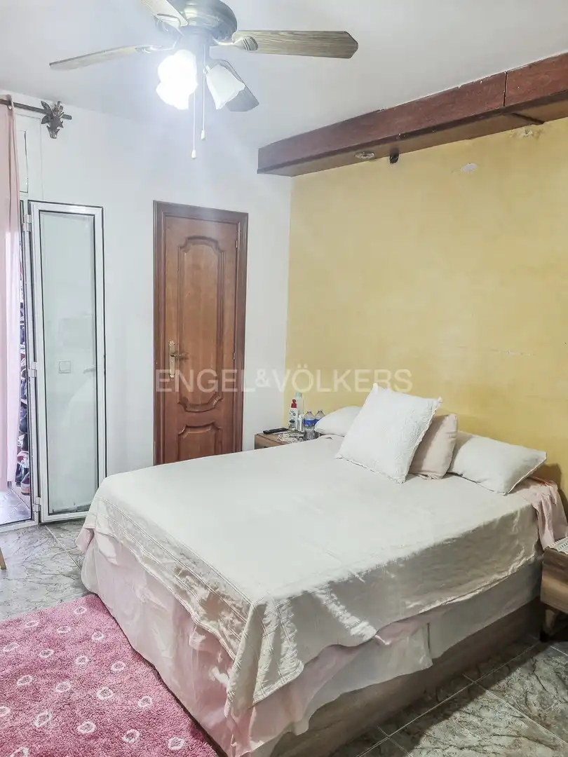 Habitación de Casa o chalet en venta en Sant Pere de Ribes con Calefacción, Terraza y Balcón