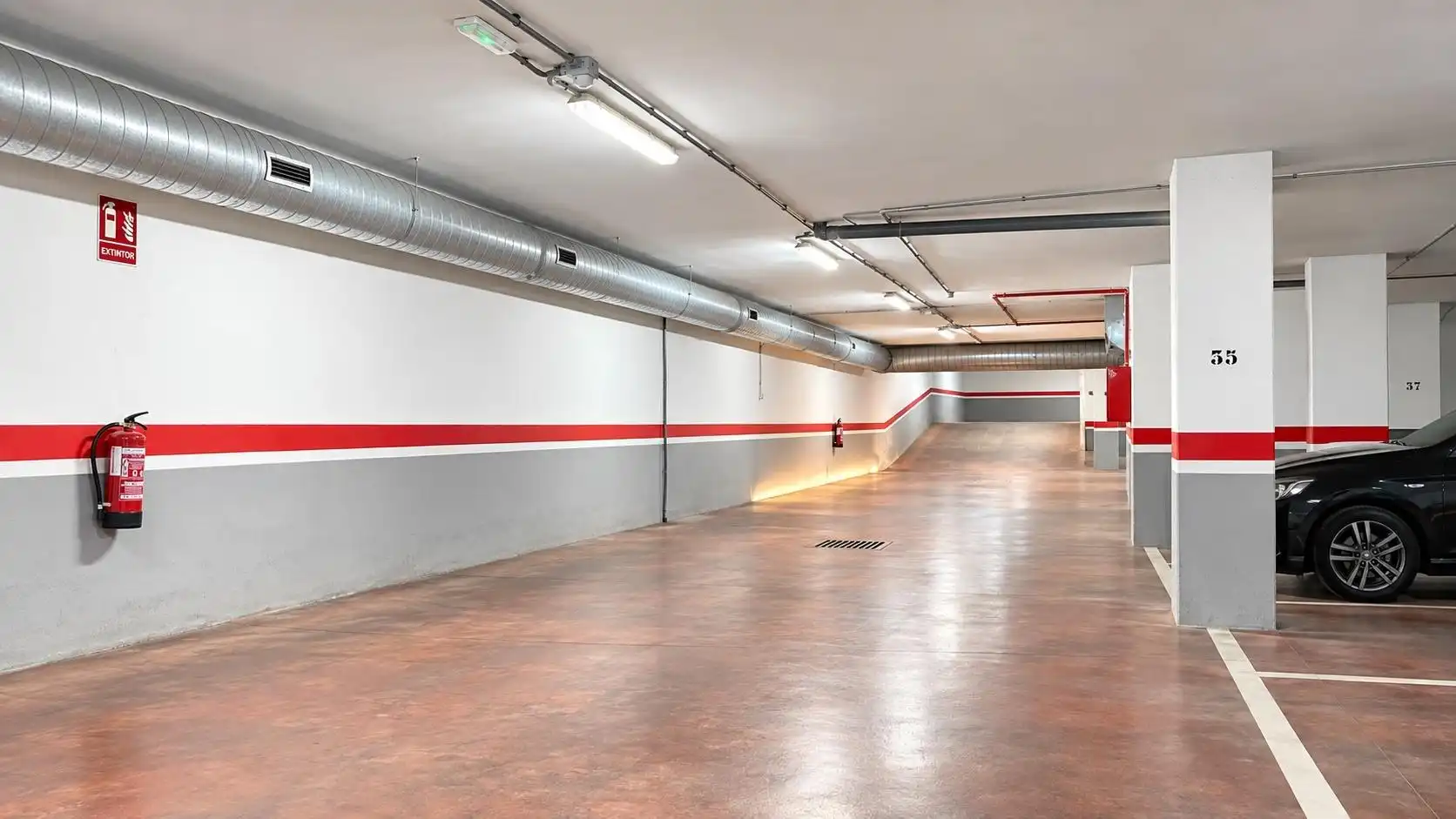 Garage for rent in Paseo Paseo Palmeral, Aguadulce Sur