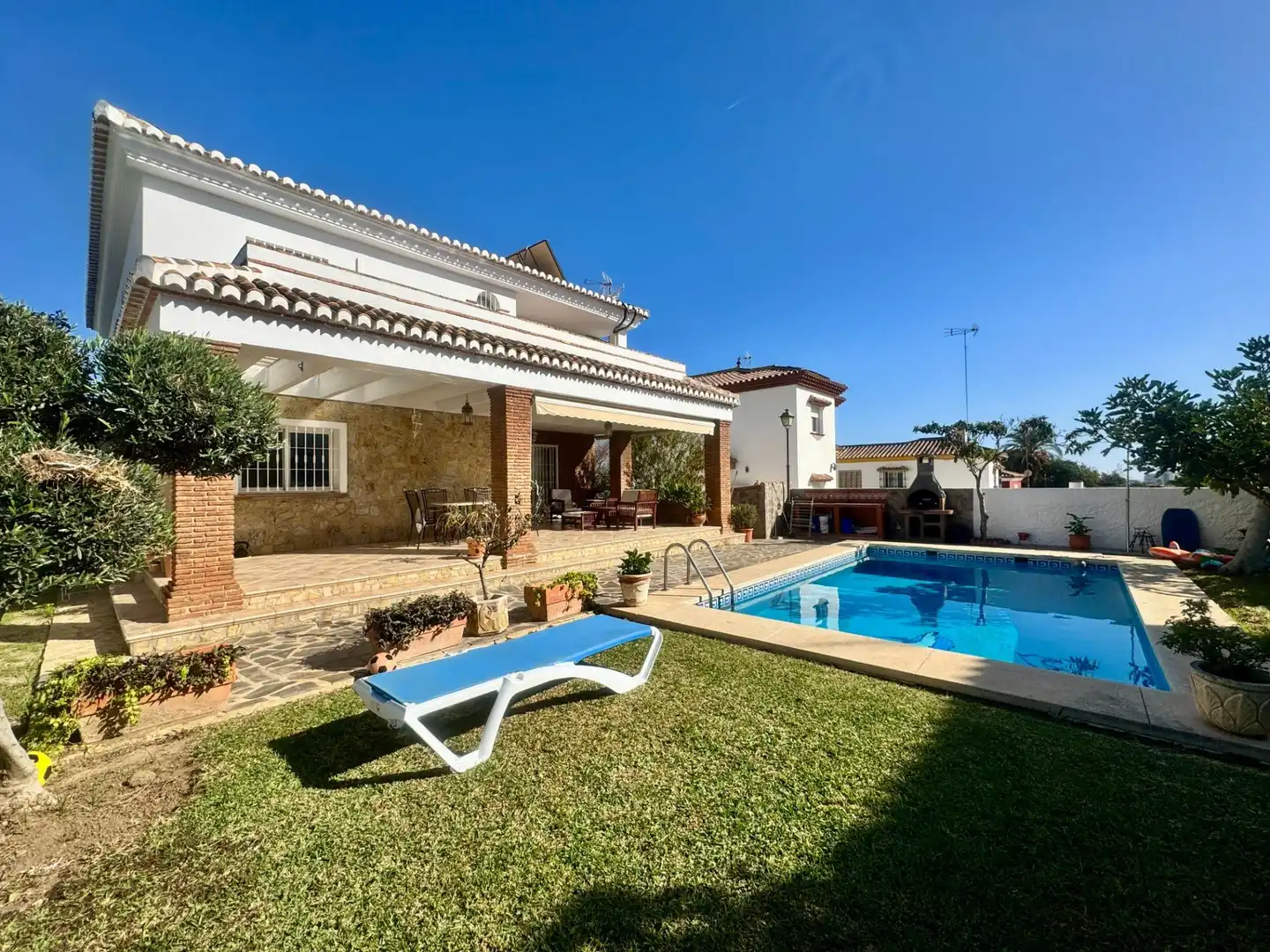 Houses for sale in El Pinar- Palacio de Congresos