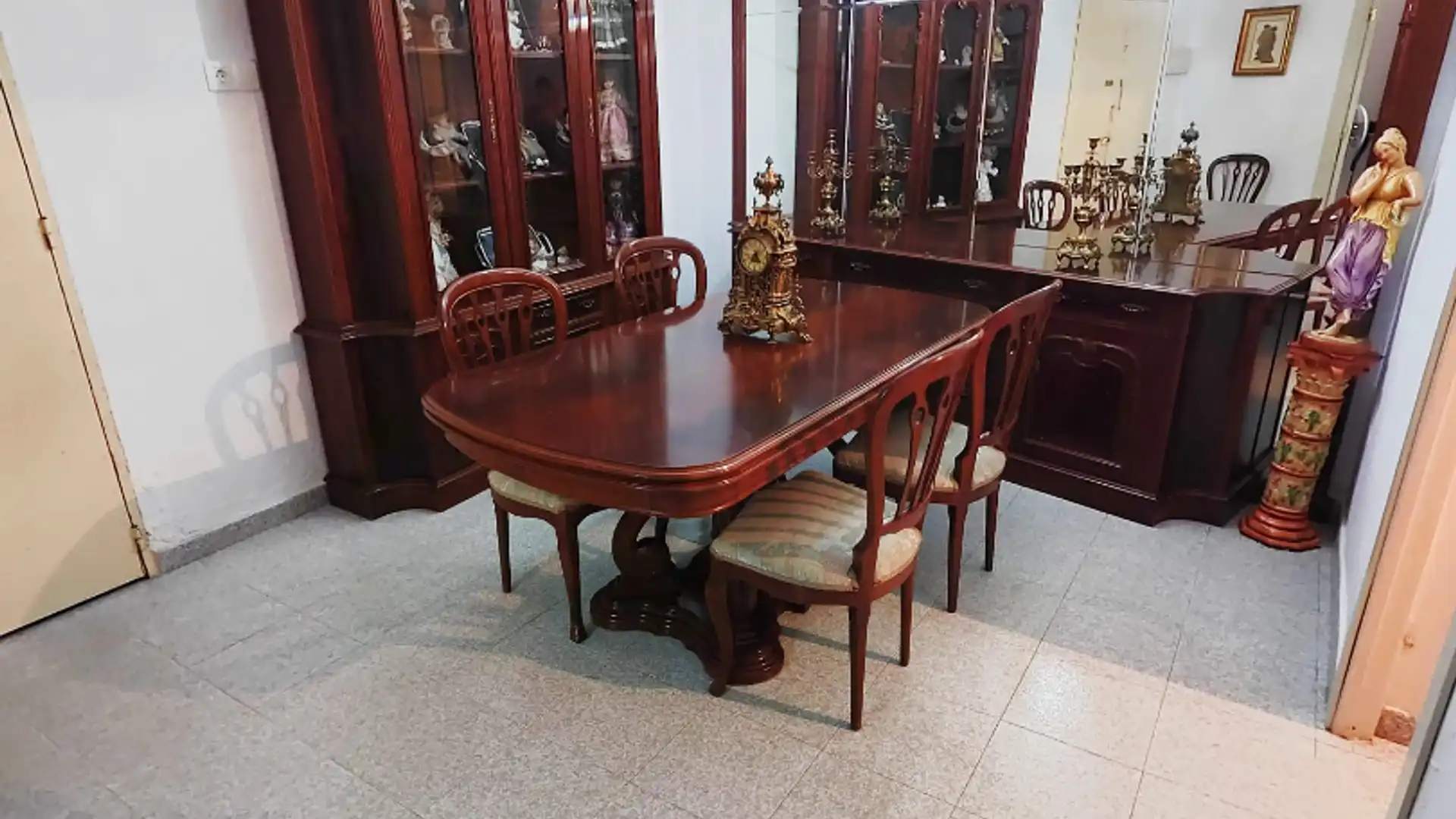 Dining room of Houses for sale in Mairena del Alcor  with Air Conditioner and Storage room