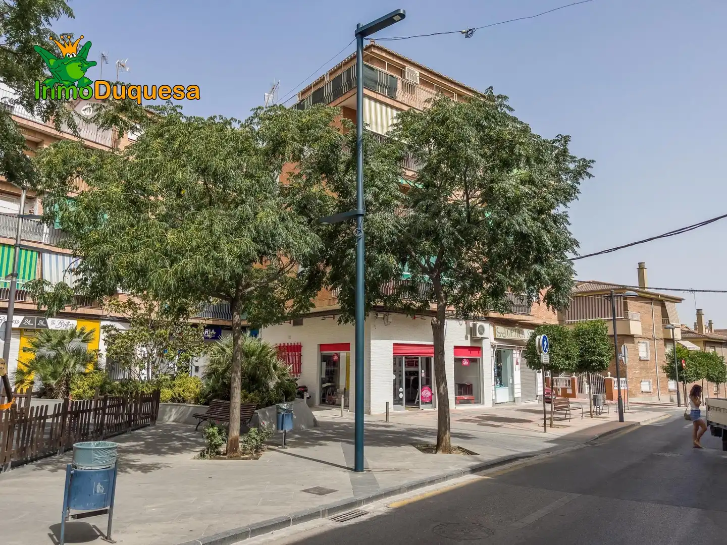 Appartamento con terrazza in vendita a Plaza De Poniente 2