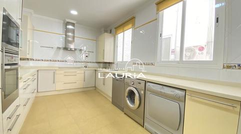 Foto 3 de Piso en venta en Cirilo Amoros, El Pla del Remei, Valencia