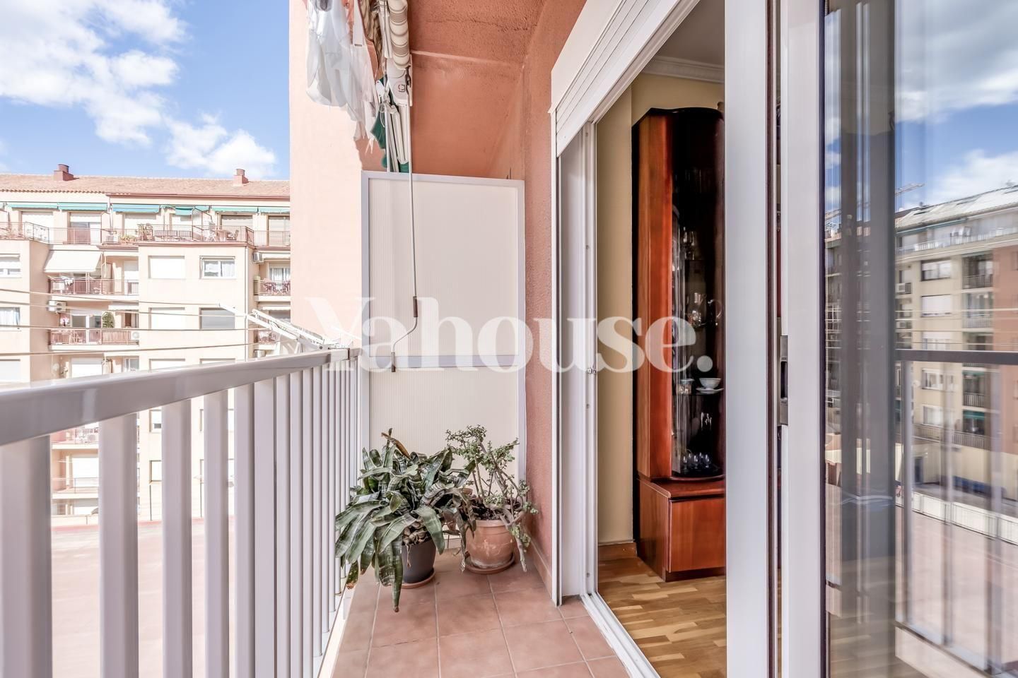 Pis en venda a De Madrid, Sants-Badal, Sants - Montjuïc