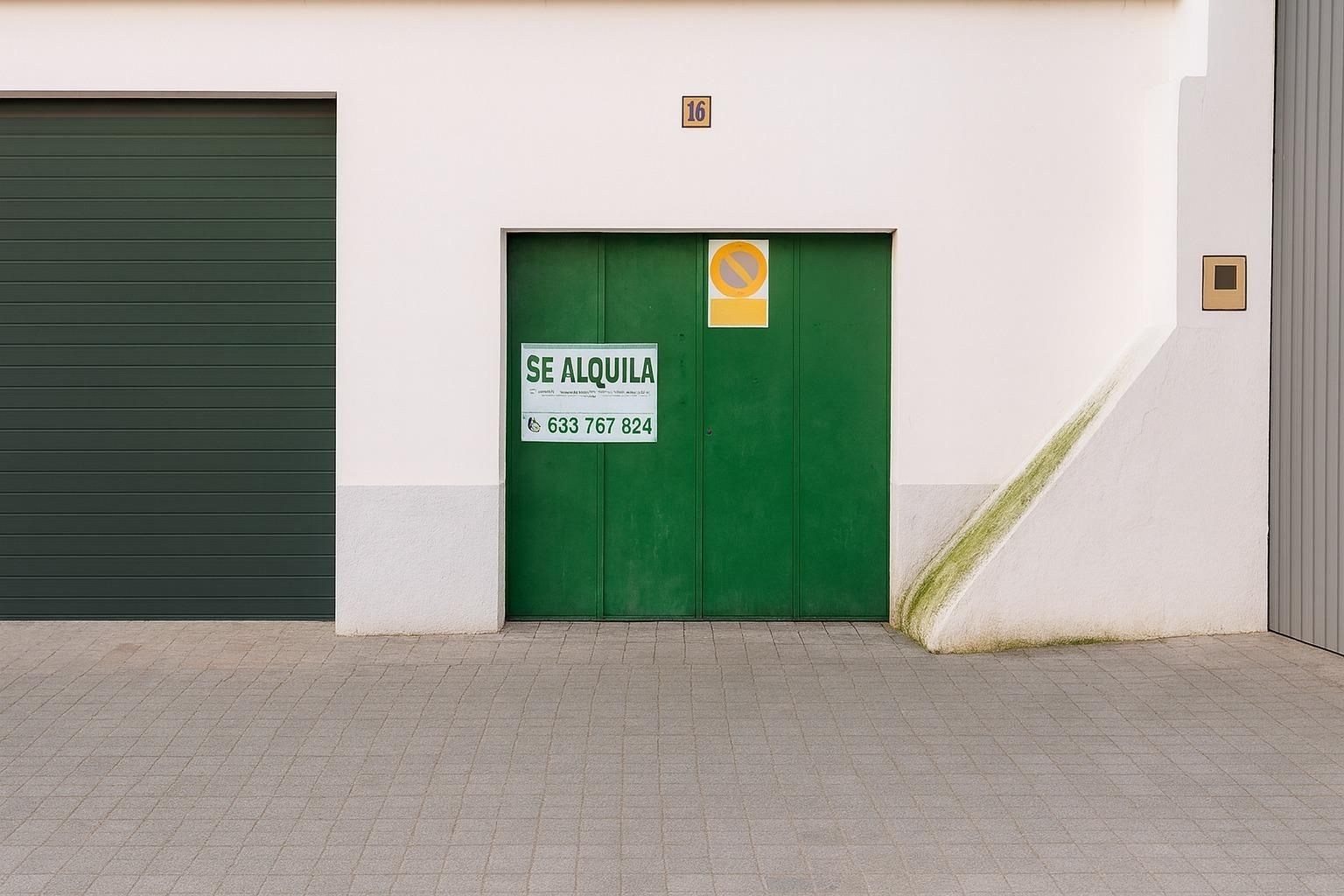 Garaje de alquiler en San Juan del Puerto