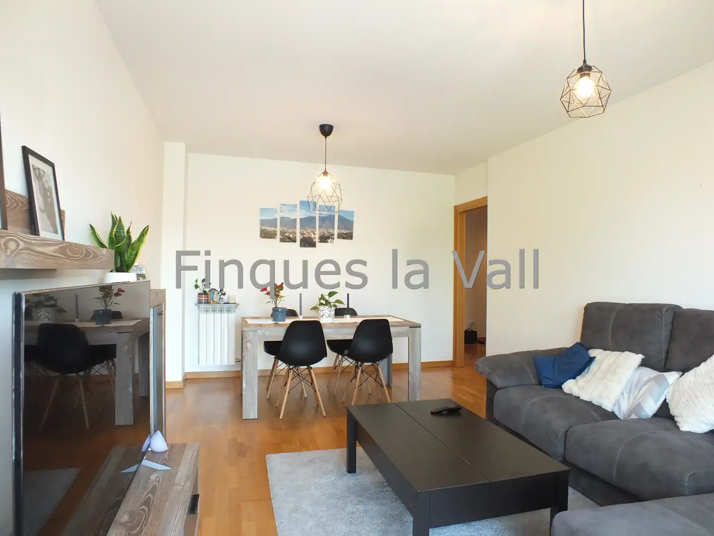 Sala de estar de Piso en venta en Vic con Calefacción y Horno