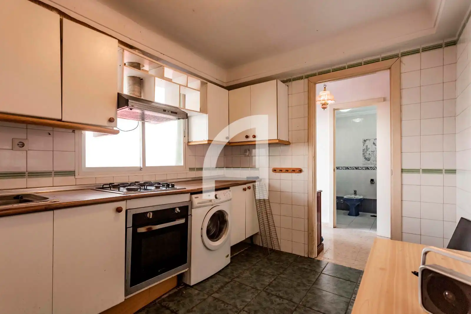 Küche von Einfamilien-Reihenhaus zum Verkauf in Fuengirola mit Terrasse, Abstellraum und Schwimmbad