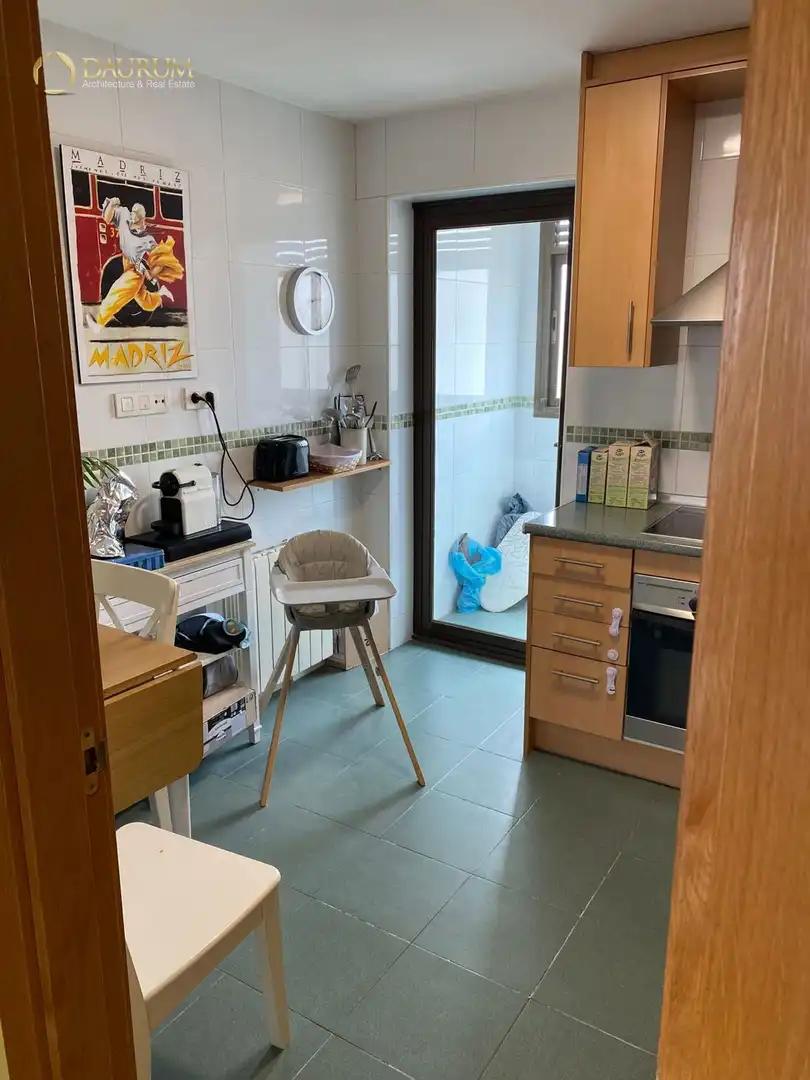 Cocina de Ático en venta en Madrid con Calefacción, Terraza y Trastero