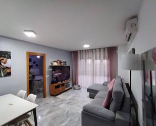 Living room of Flat for sale in San Fernando  with Air Conditioner and Balcony