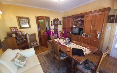 Sala d'estar de Casa o xalet en venda en Torrijos amb Aire condicionat i Calefacció