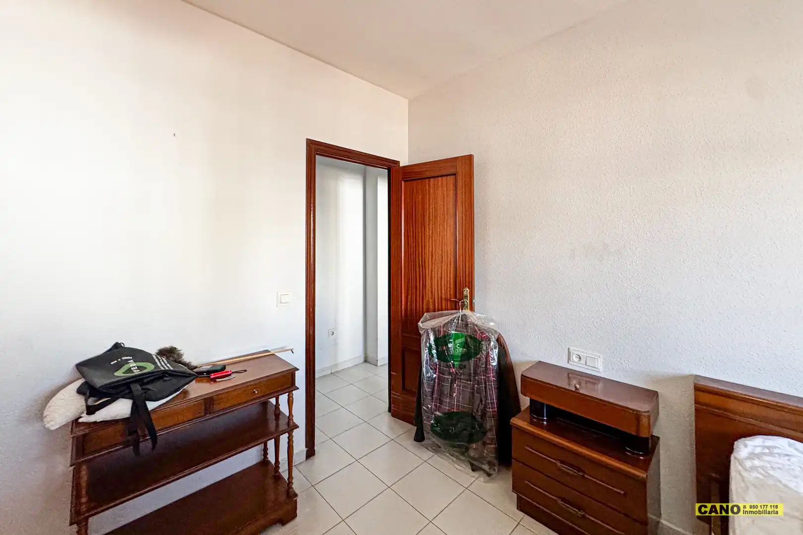 Piso en venta en Almería con Terraza y Trastero