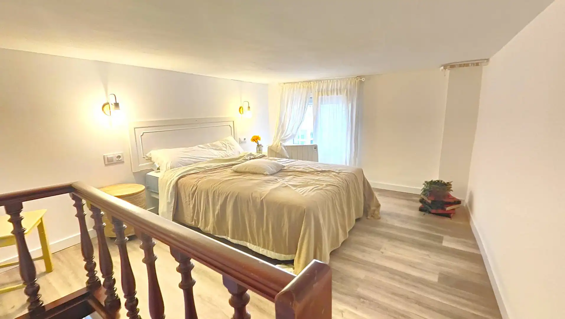 Habitación de Piso en venta en Santiago de Compostela  con Trastero y Amueblado