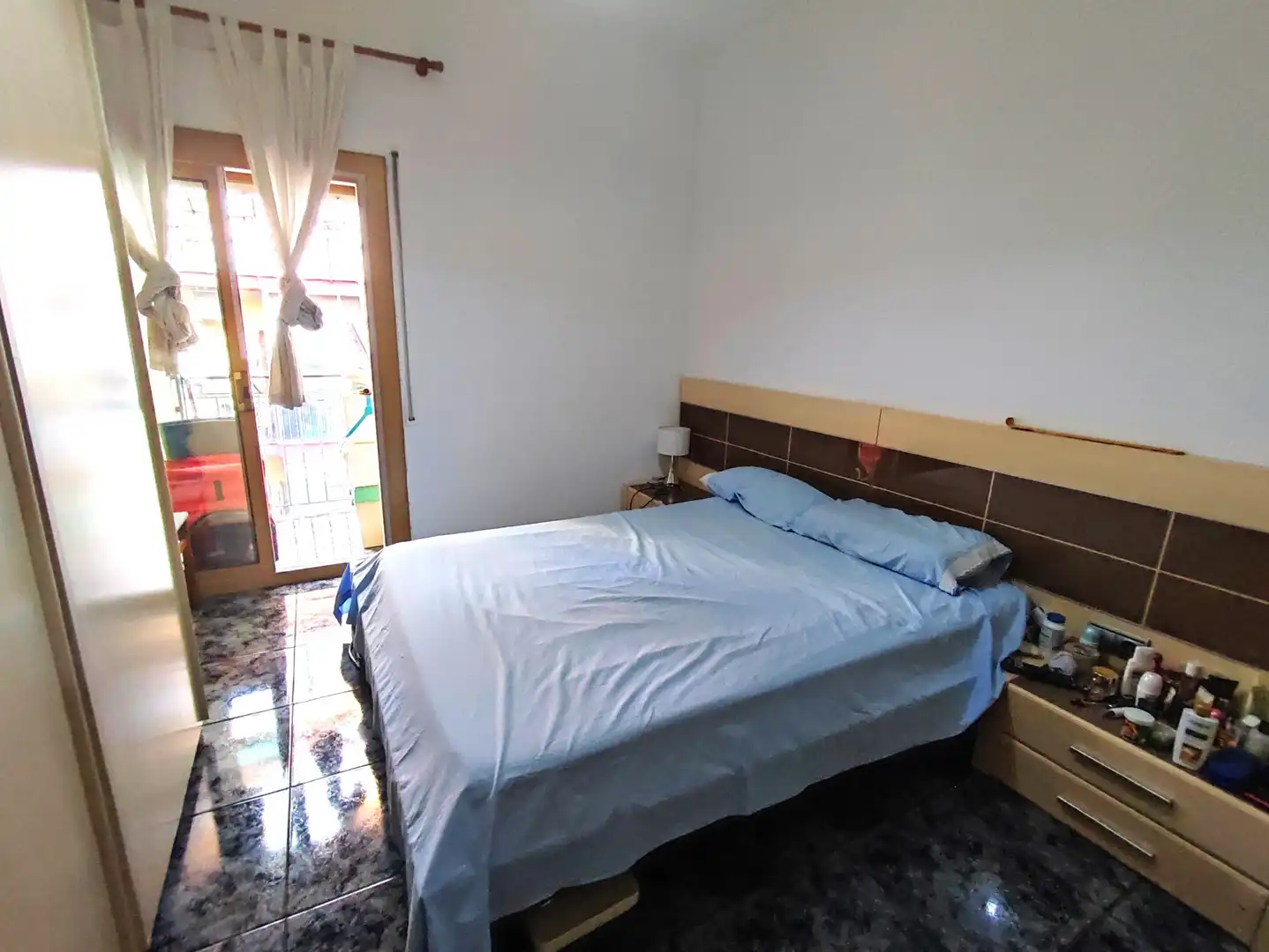 Habitación de Piso en venta en Badalona con Aire acondicionado, Calefacción y Horno