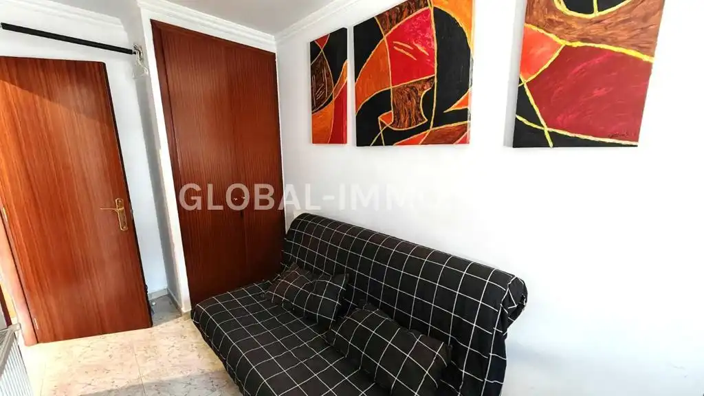 Vista exterior de Apartamento en venta en Roses con Calefacción, Terraza y Amueblado