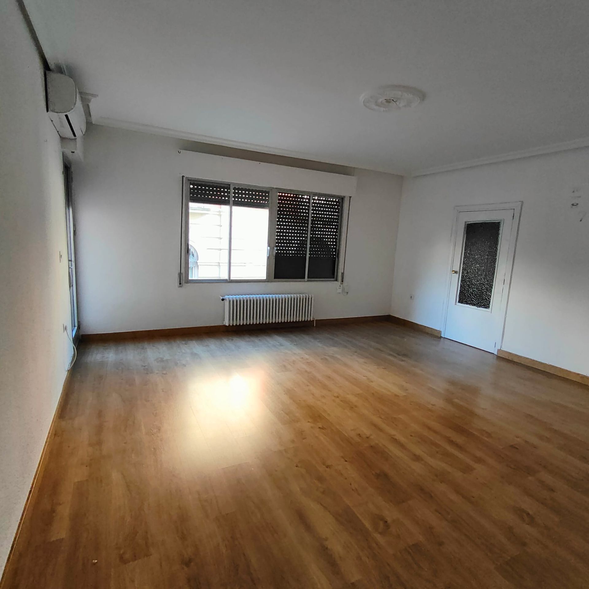 Sala d'estar de Pis de lloguer en Ciudad Real Capital amb Aire condicionat, Calefacció i Parquet