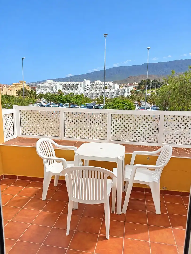 Terraza de Estudio en venta en Adeje con Piscina comunitaria