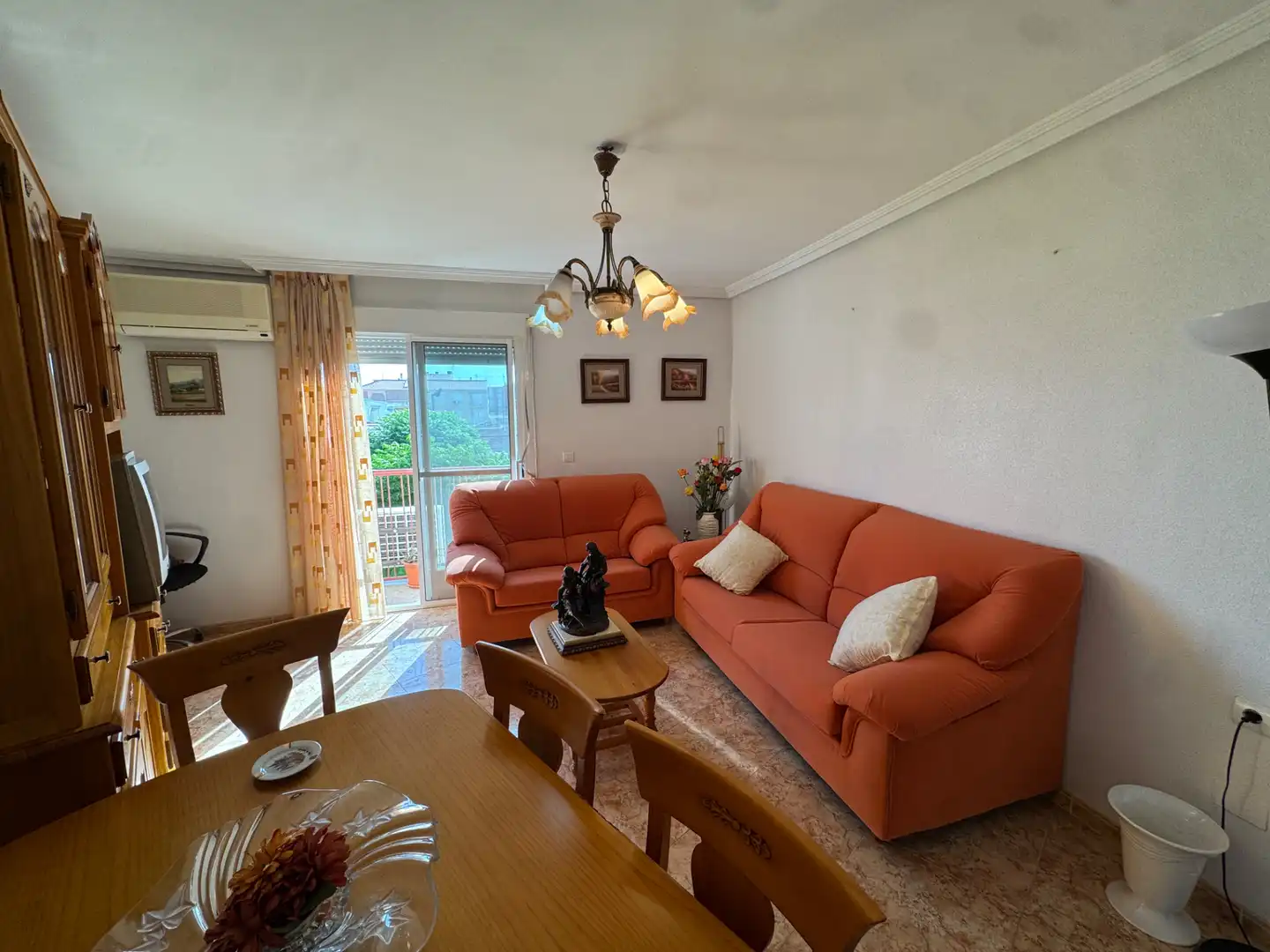 Sala de estar de Piso en venta en Cehegín con Aire acondicionado, Calefacción y Trastero