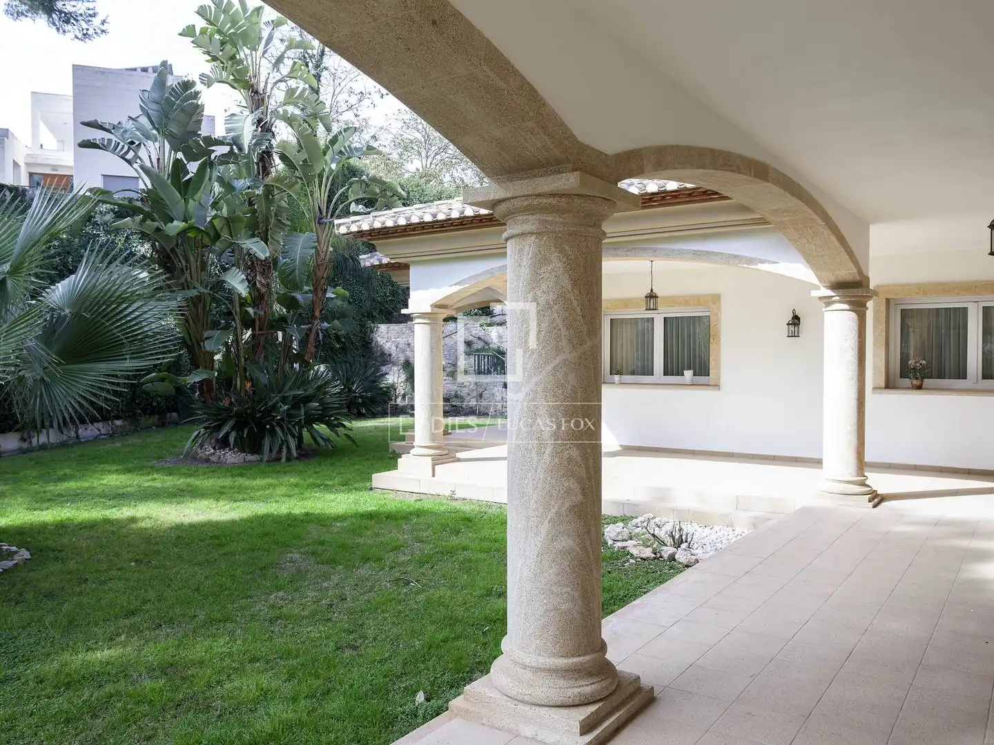 Jardí de Casa o xalet en venda en Rocafort amb Aire condicionat, Calefacció i Jardí privat