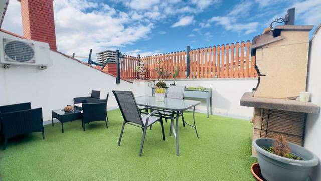 Ático en Venta en Carrer de la Verema en Can Clos - Pinetons