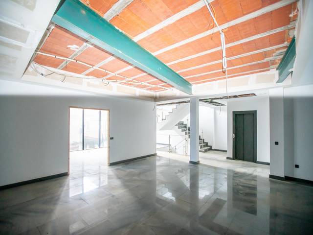 Oficina en Venta en Chillón