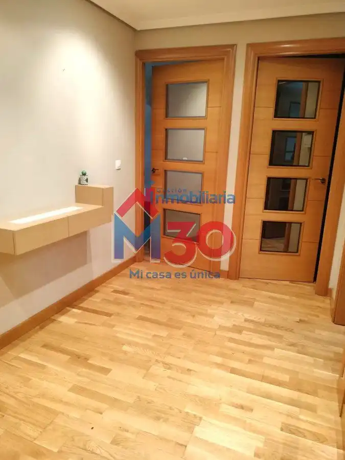 Piso en venta en Miranda de Ebro con Calefacción, Terraza y Trastero