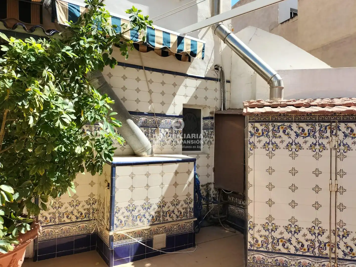Terrace of Duplexes for sale in Villena  with Air Conditioner, Terrace and Storage room