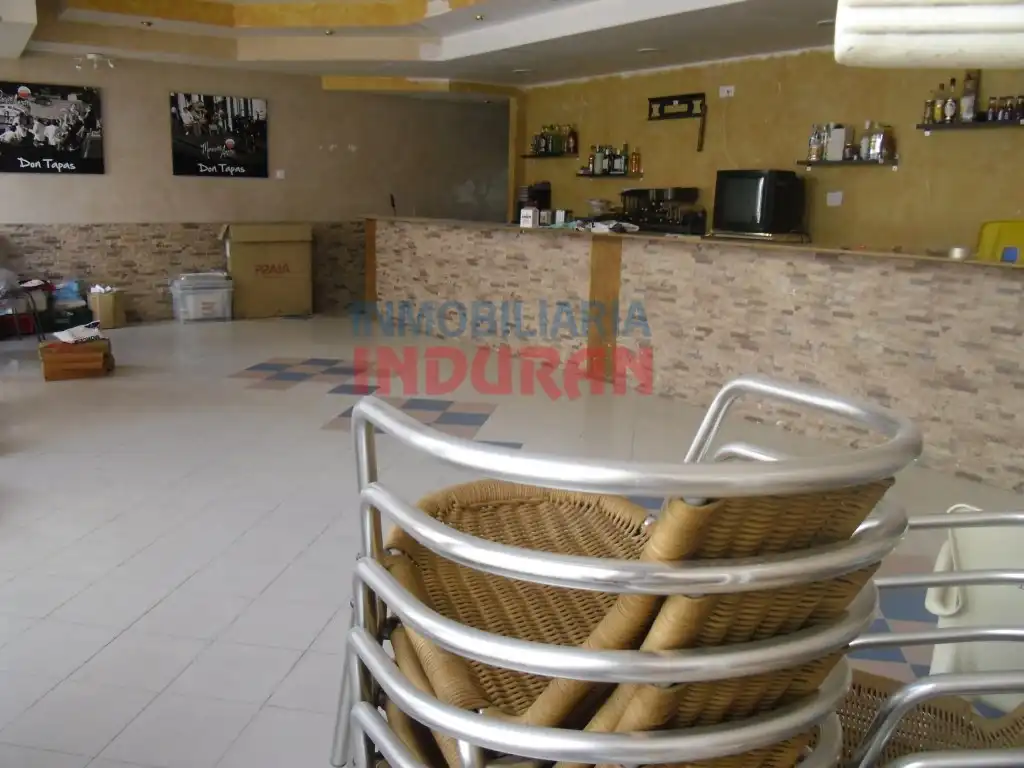 Local commercial à vendre à Navalmoral de la Mata, imagen 2